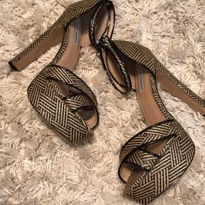 Steve Madden P-rada Heels